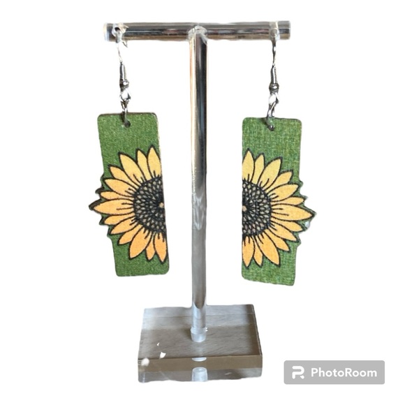 Sunflower Pattern Rectangle Dangle Earrings Retro Bohemian Style Wooden Jewelry - Picture 3 of 7
